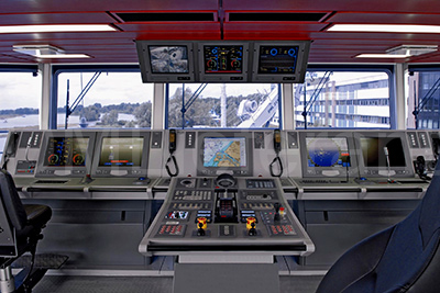 Модульные пульты управления судном Alphabridge